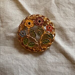 Vintage Metal Enamel Round Flower Brooch